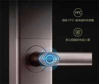 智能家居第一步 联想R2 WiFi版智能门锁给你安全放心