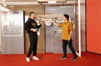 杨迪现场评测家居产品 奥普家居玩转数字化营销