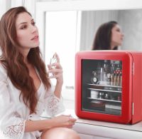 520最佳礼物上线，“冻龄神器”HCK哈士奇美妆冰箱成新宠