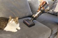 莱克立式无线吸尘器一机多用，轻松除尘让家居更洁净