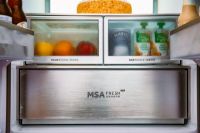 怎么才算是好冰箱?颜值科技无界嵌入?卡萨帝浑身是优点