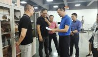 CSLP热情接待公牛集团董事长兼总裁阮立平一行来访