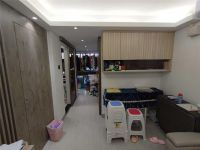 香港一家六口住29㎡蜗居，巧用空间隔出小三室，网友：也是服了
