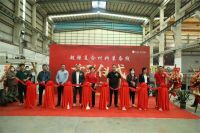 智造再升级 | 德利丰岩板超强复合材料装备线剪彩仪式隆重举行