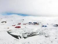 感受硬实力:解析四季沐歌空气能征服极地严寒的“化霜秘籍
