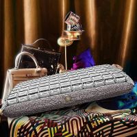DOLOMIA“睡眠传奇”金珀魅影，通往深睡世界的奢侈枕品