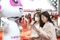 完美演绎新中产品质有序生活 卡萨帝叠式对开门冰箱/卡萨帝450酒柜亮相华夏家博会