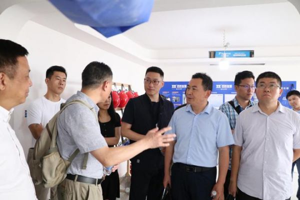 共筑住房质量安全防线 百姓装潢发挥国企模范引领作用