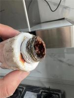 水管不过关细菌悄悄长，你家的给水管需要“升级”了