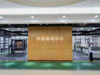 跟随智能化时代步伐，春光五金以技术创新推动智能门窗五金发展