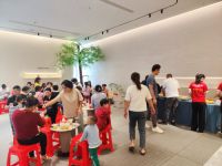 圆满收官！东宝床垫黄金小镇快闪店免费抽奖