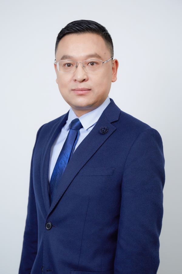 亿合门窗迎来黄伟国股东加入