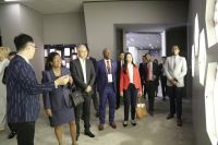 特立尼达和多巴哥共和国贸易和工业部长斯库恩一行到访书香门地集团