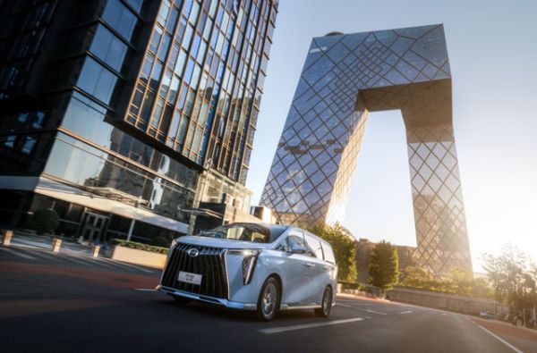 又赢了！广汽传祺MPV家族10月继续称霸，靠的是什么？