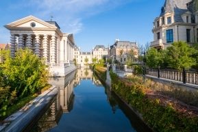 盖一个100平米的房子要多少钱？自建房成本怎么计算？