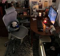 高品质居家生活，一把舒适的电脑椅同样必不可少