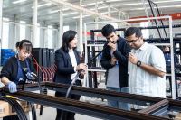 一带一路 共商合作|国外客户到访严一集团生产基地参观考察