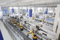 央视网《超级工厂》即将空降皇派门窗数智工厂展开神秘行动！速围观