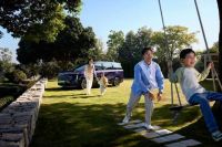 上市即销冠！传祺新能源E8热销，问界M7竟也在射程内