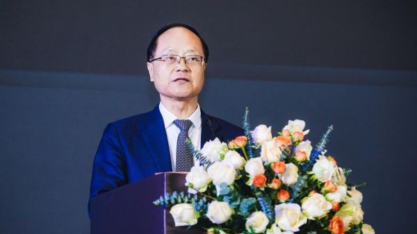 第八届科技创新论文大赛颁奖会隆重召开,推动建筑门窗配套件产业结构升级