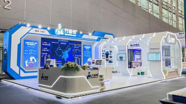 聚焦羊城,声动全球!万师傅出席第53届中国国际家具博览会