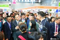 高水平的专业制枕大师DOLOMIA，收获大量至高荣誉的“枕坛巨霸”