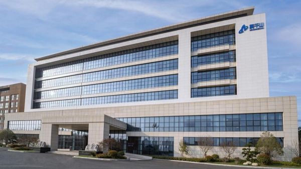 发挥标杆力量 云峰新材坚定守护国民幸福生活