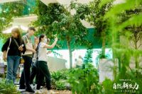 蒙娜丽莎亮相2024潭洲陶瓷展，探寻陶业科技绿色新质生产力