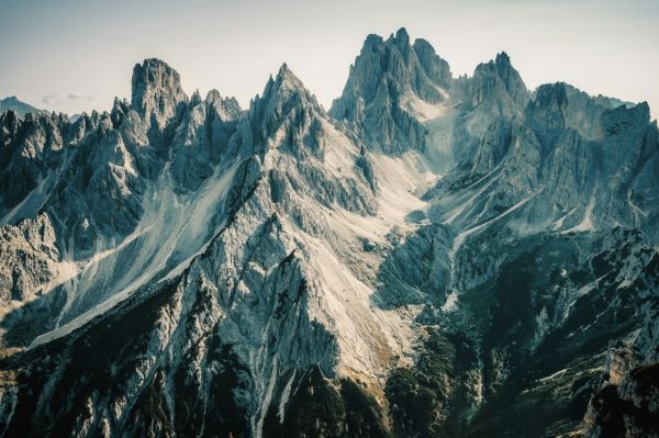 宗师起势 | 粤强瓷砖23°原石 X 高端岩板超白坯 争霸“瓷”海
