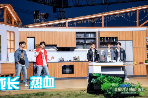 618选烟机?卡萨帝小炫风烟机:干净又安静