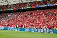 “新风空调 海信领航” 中文广告“霸屏”欧洲杯