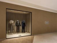 COS深圳平安金融中心商场店正式揭幕