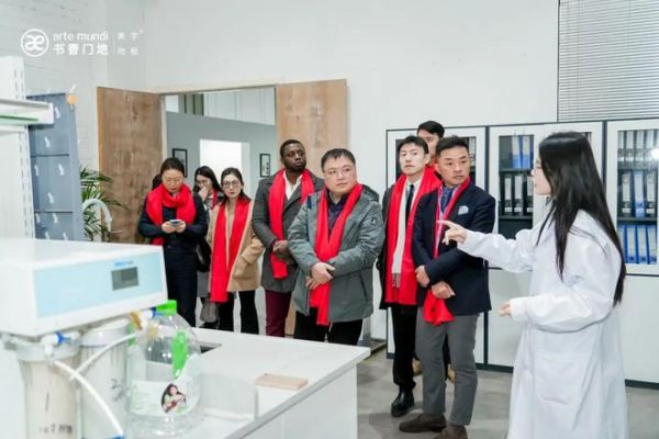 书香门地&研哲建筑战略合作签约在书香门地集团举办