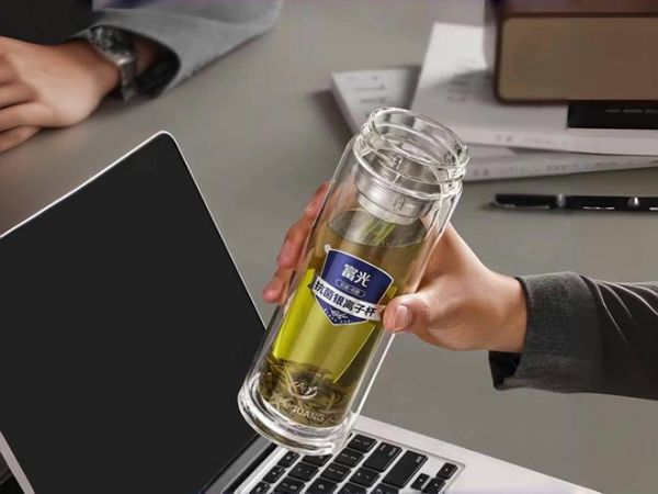 追着时令,富光纳米抗菌玻璃杯陪你“喝”春天