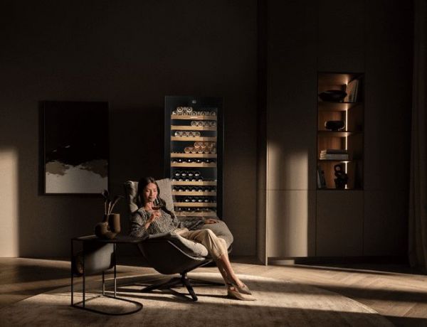 德系精工焕新储酒体验，Liebherr利普赫尔重磅发布Vinidor系列酒柜新品
