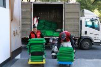 为爱防滑，柔软守护：ComiComi以匠心与温度，筑起儿童福利院的安全防线