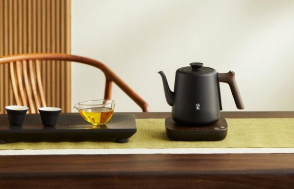 鸣盏无缝泡茶烧水壶｜煎水精准控温，茶香不被辜负
