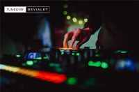 大宅装修过来人忠告！阳光客厅就选这款百吋海信电视小墨E5