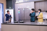 卡萨帝冰箱如何做到数一数二？三翼鸟智慧厨房里有答案