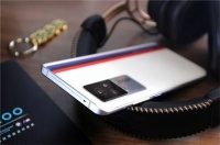 3000元手机年轻人可考虑入手"带妹上分神器"红魔6