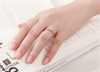 dr钻戒女方会有记录吗 怎样识别真假钻戒