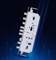 万嘉集团新品上市 | D52黑科技，一指解锁入户新体验！