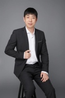 直白610总裁京东直播“总裁驾到 嗨礼送爆”