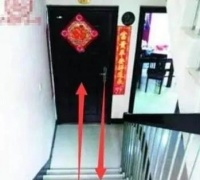 如果一旦发现家门口出现这几种现象，马上改，否则夫妻不睦，麻烦不断！
