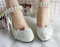 婚鞋什么颜色 婚鞋是男方买还是女方买