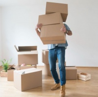 自助搬家和搬家公司之间如何选择？