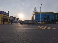 度合一衡空间设计走进大亚圣象进行考察交流