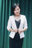 设计师衣昕荞：把“中国风”设计推向全世界　