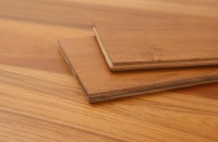 富得利苏玳原木框架地板: 家的味道，自此心底常涌