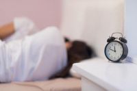 腰痛人的春天，东宝床垫呵护脊椎健康